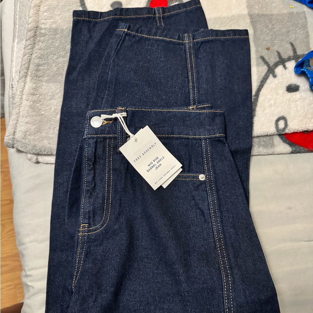 Free Assembly High-Rise Dark Blue Women's Jeans